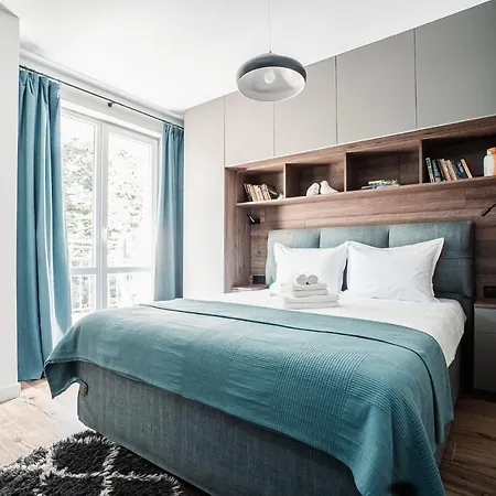 Apartment 8th Hill *