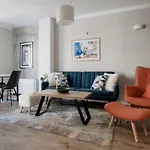 8th Hill Apartmán *