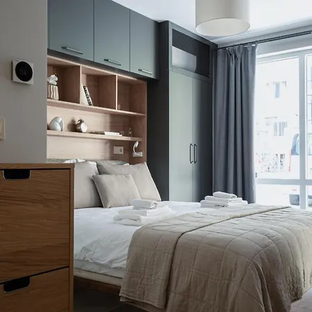 Apartment 8th Hill *