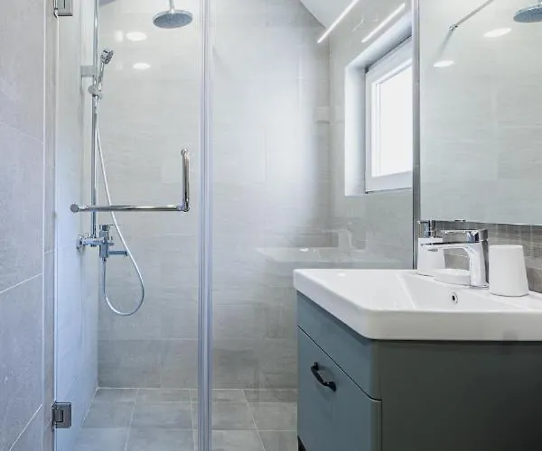 8th Hill 公寓 普罗夫迪夫